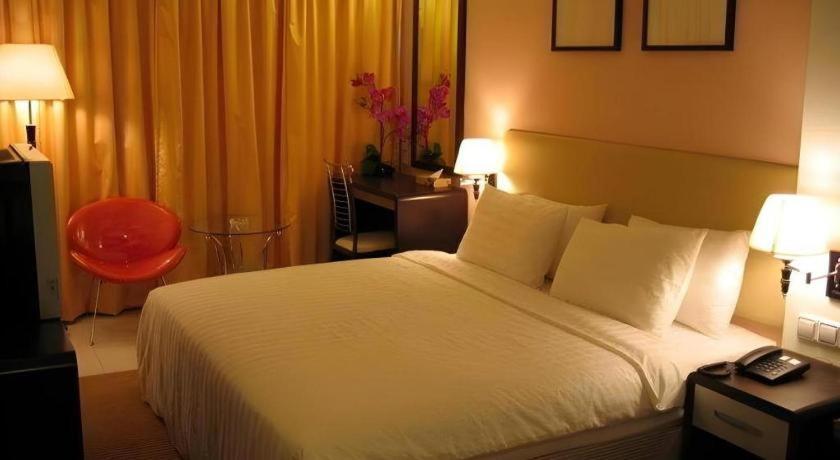 Ritz Garden Hotel Ипох Экстерьер фото