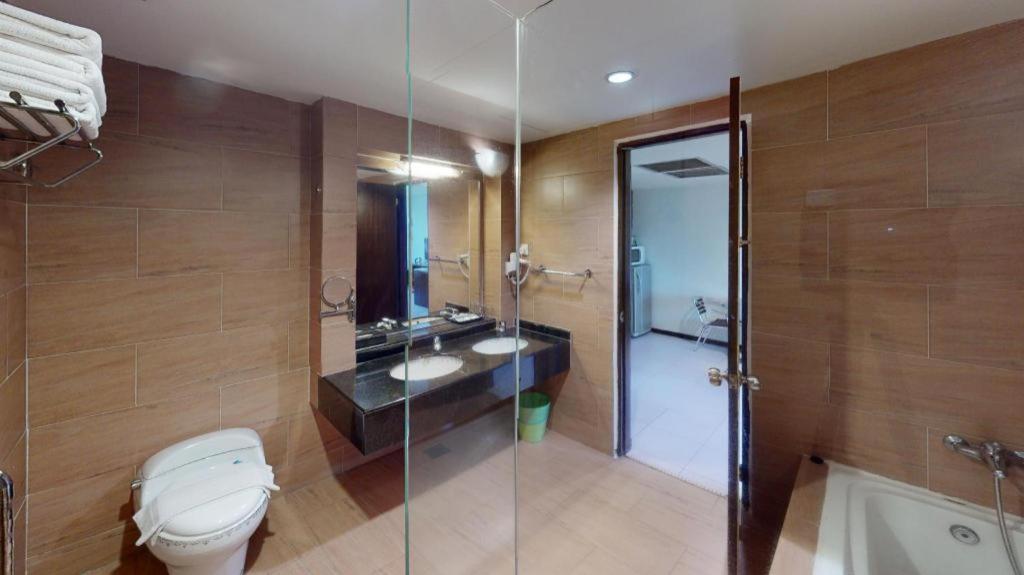 Ritz Garden Hotel Ипох Экстерьер фото